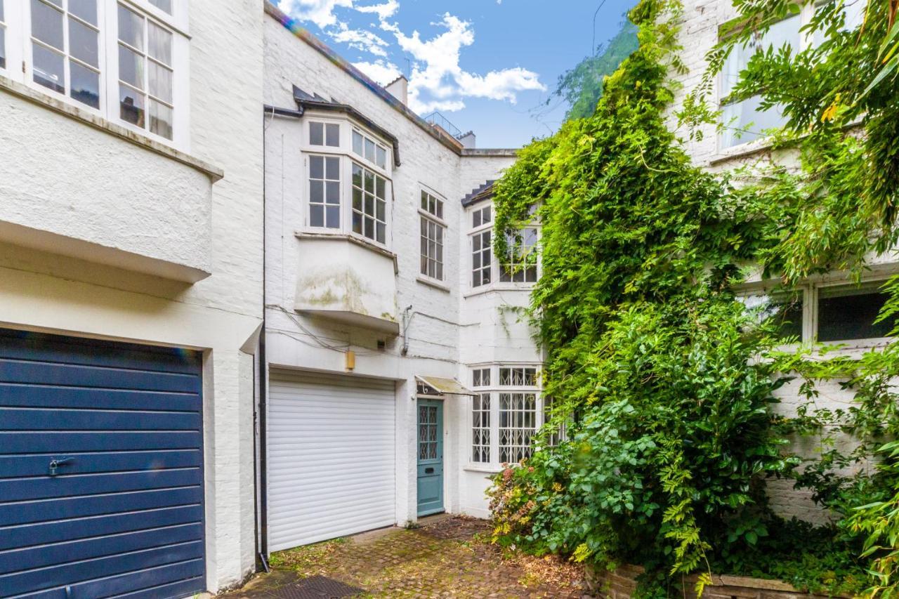 Kynance Mews Rustic And Unique Three Bedroom Mews House With A Private Courtyard Londres Exterior foto